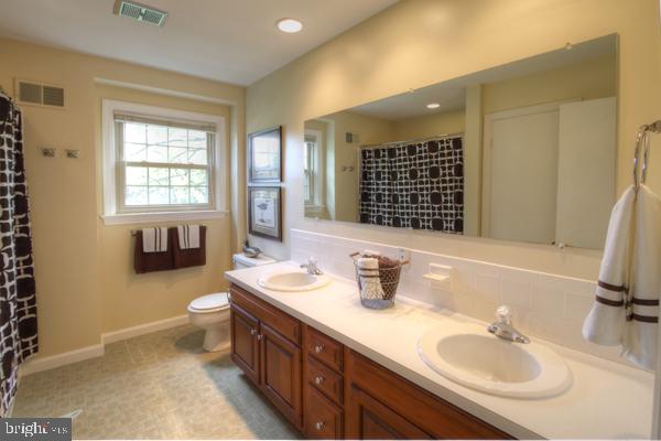 1261 Hunsicker Road Lancaster, PA 17601 - Photo 22 of 29
