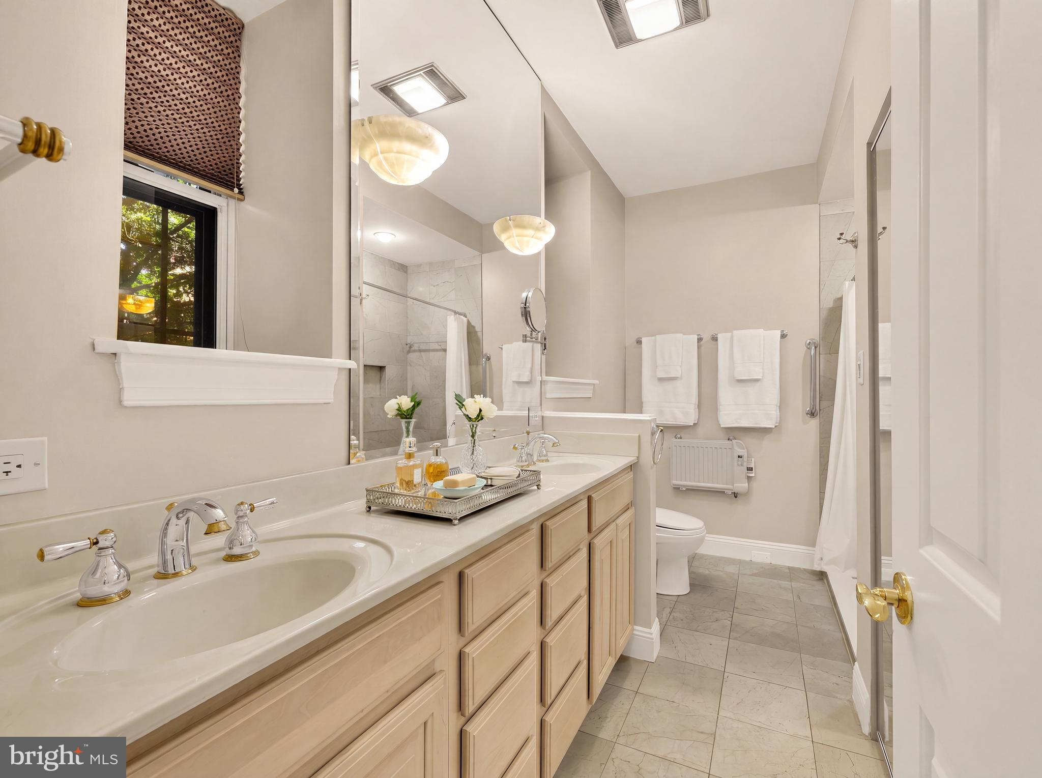 1824 S Street Northwest, Unit 104 Washington, DC 20009 - Photo 10 of 16 Full Bath with double sinks