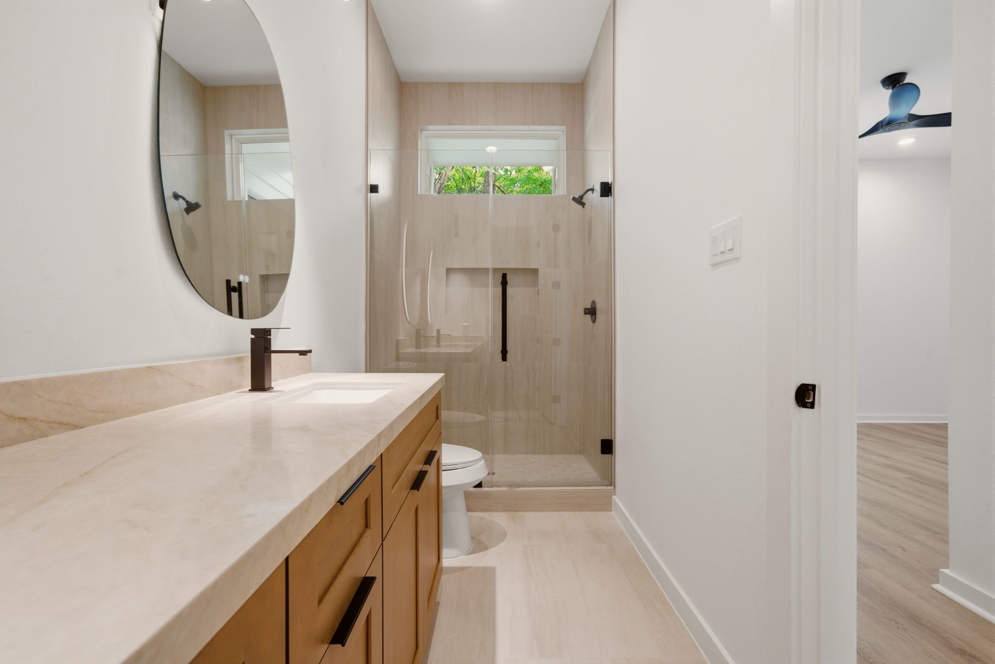 8203 Calhoun Road, Unit A/B Houston, TX 77033 - Photo 33 of 38