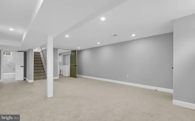 an empty room with an entryway