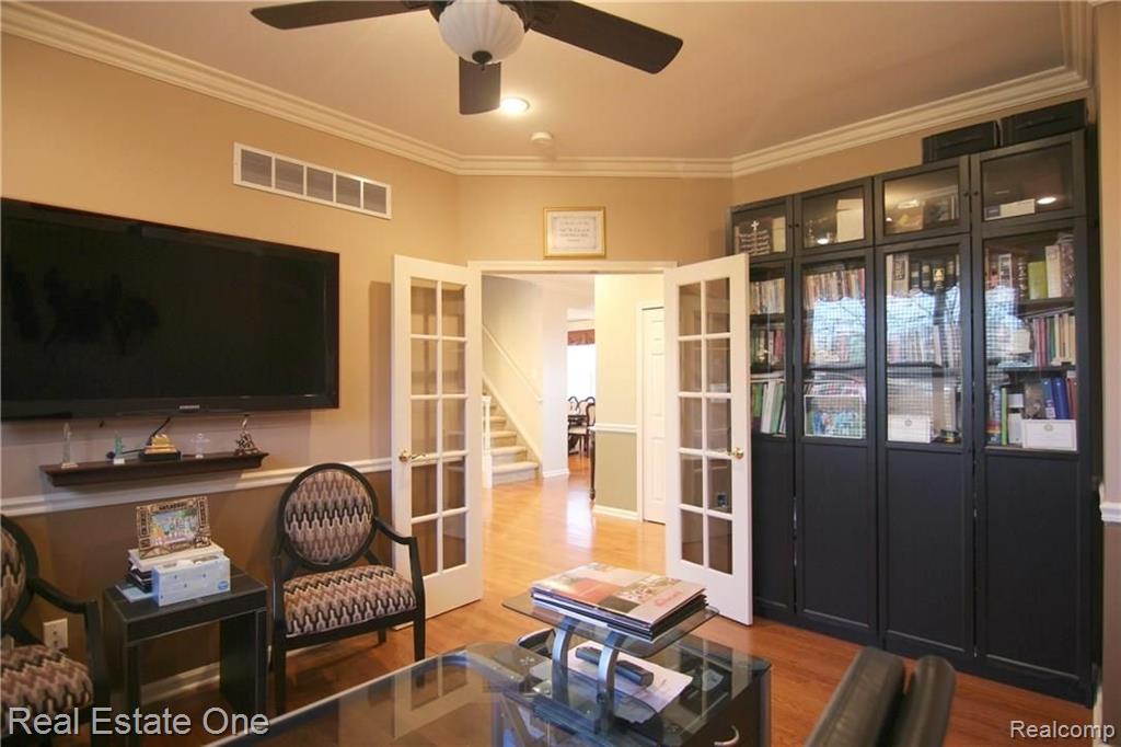 3046 Penn Court Rochester Hills, MI 48307 - Photo 12 of 38