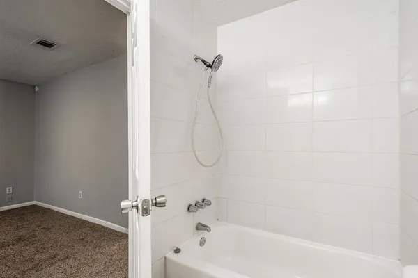 $1,700 | 318 Blue Tail Drive, Houston, TX 77336