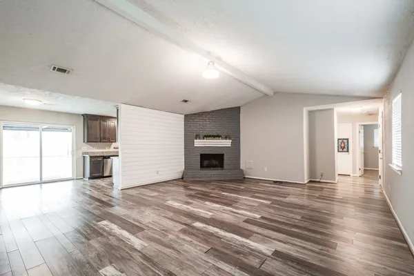 $1,700 | 318 Blue Tail Drive, Houston, TX 77336