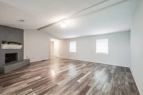 $1,700 | 318 Blue Tail Drive, Houston, TX 77336