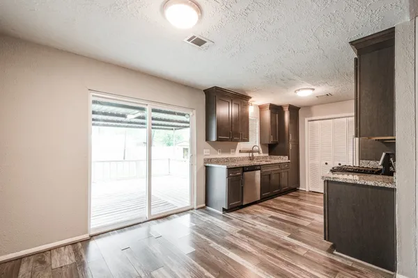 $1,700 | 318 Blue Tail Drive, Houston, TX 77336