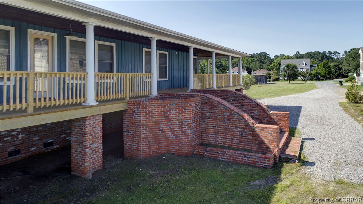 36 Edmonds Cove Road Hampton, VA 23664 - Photo 2 of 50 Gallery Image 2