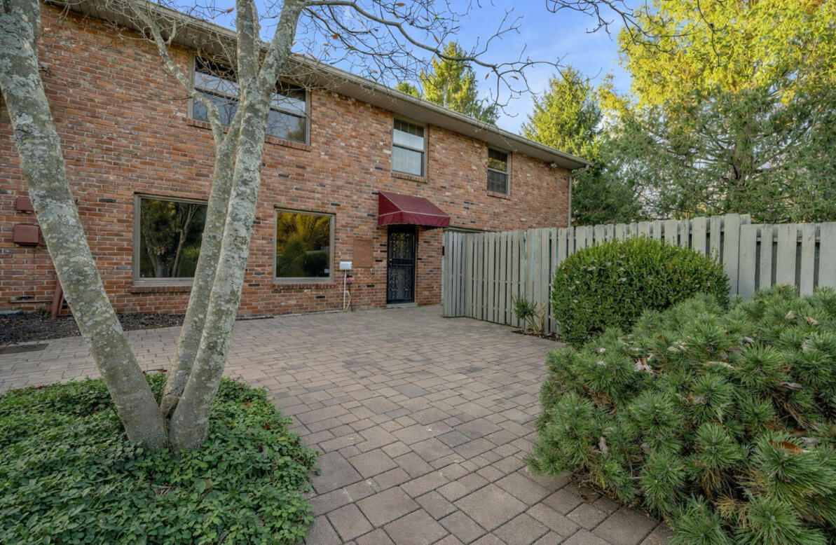 754 Chinoe Road Lexington, KY 40502 - Photo 59 of 60 IMG_4312