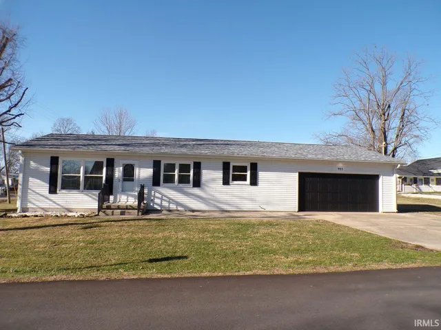 $239,900 | 903 North Line Street, Loogootee, IN 47553