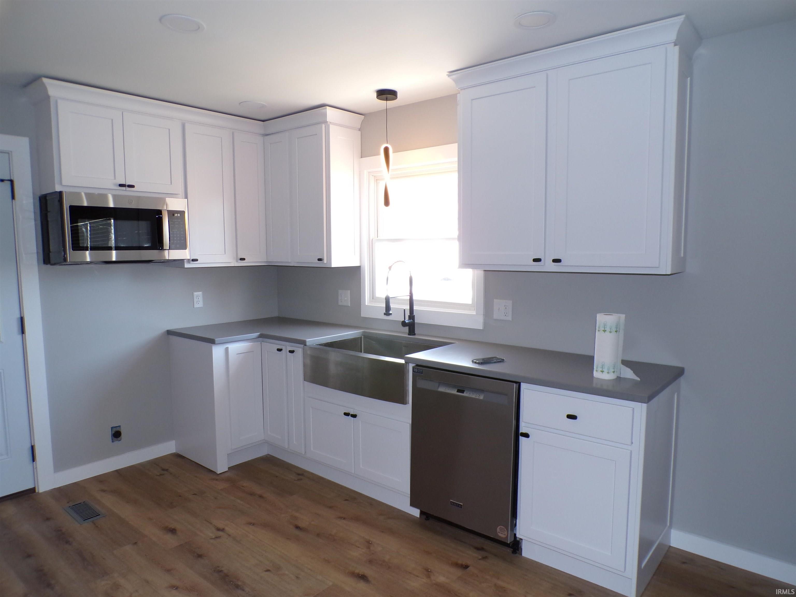 903 North Line Street Loogootee, IN 47553 - Photo 3 of 8