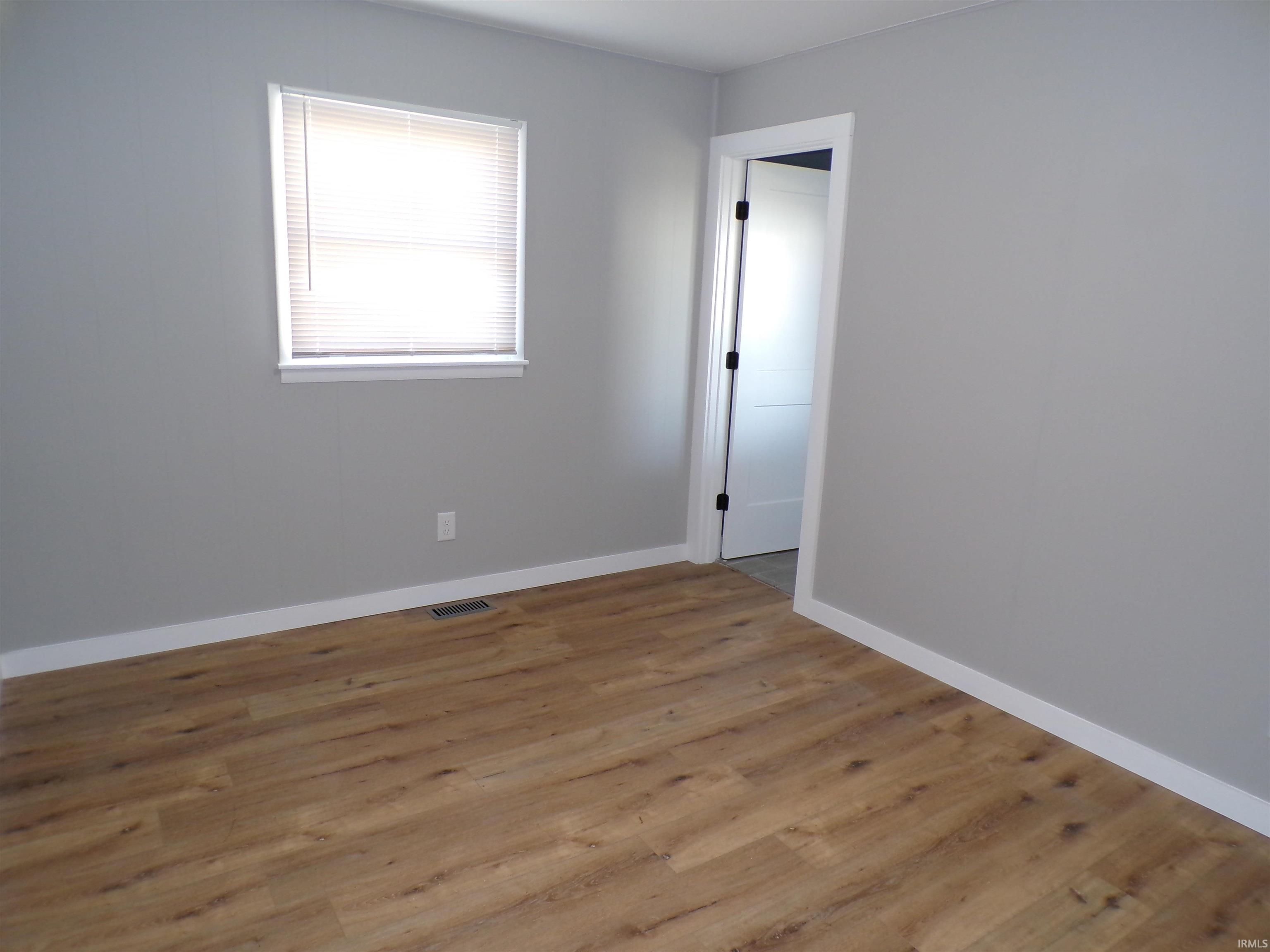 903 North Line Street Loogootee, IN 47553 - Photo 6 of 8