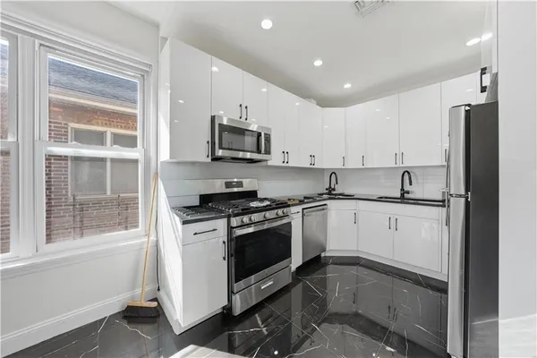 $2,300,000 | 1466 East 19th Street | Midwood