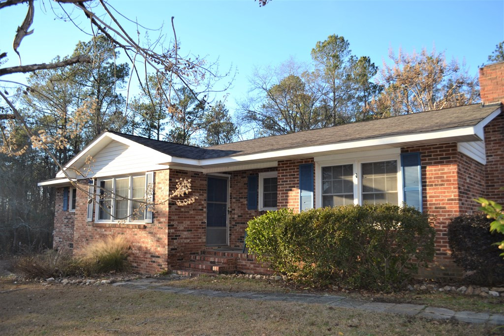3969 Rabun Road Thomson, GA 30824 - Photo 3 of 27