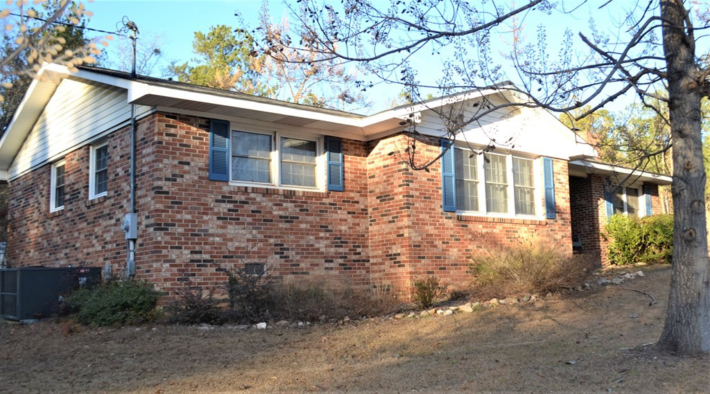 3969 Rabun Road Thomson, GA 30824 - Photo 8 of 27