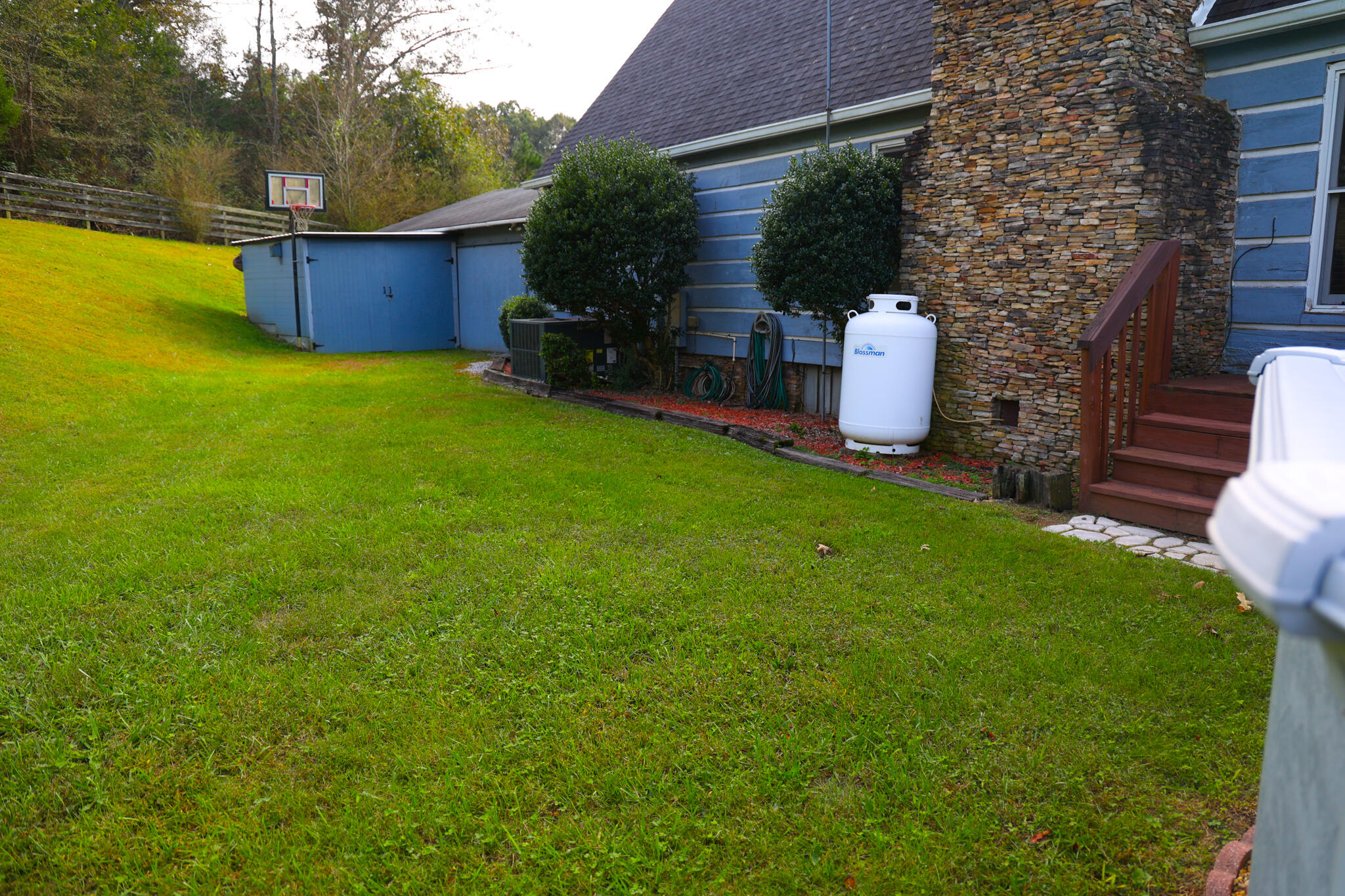 643 Cates Lane Northeast Charleston, TN 37310 - Photo 35 of 45 exterior rear