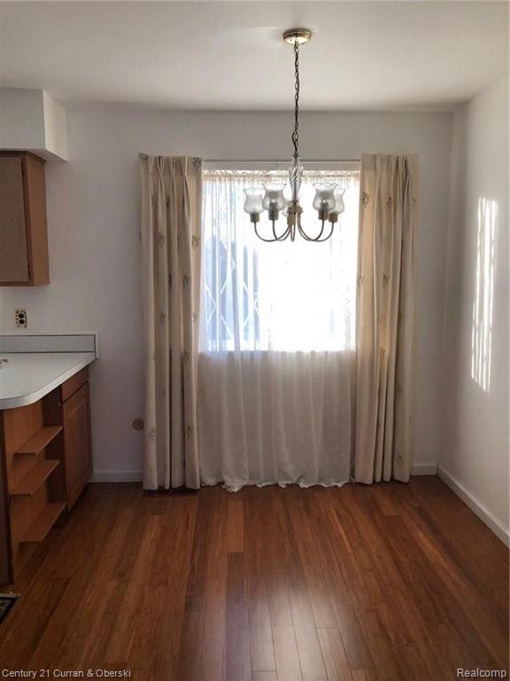 29289 Hayes Road Warren, MI 48088 - Photo 15 of 23