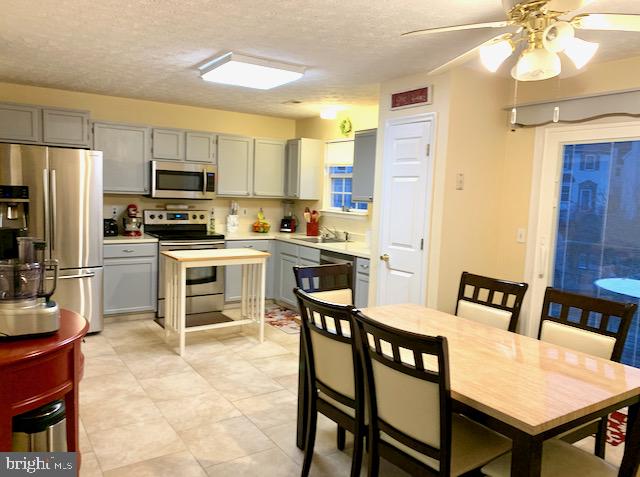 2112 Colonel Way Odenton, MD 21113 - Photo 1 of 44 Gallery Image 1