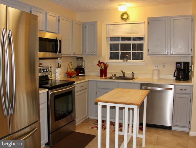 2112 Colonel Way Odenton, MD 21113 - Photo 9 of 44 Gallery Image 9