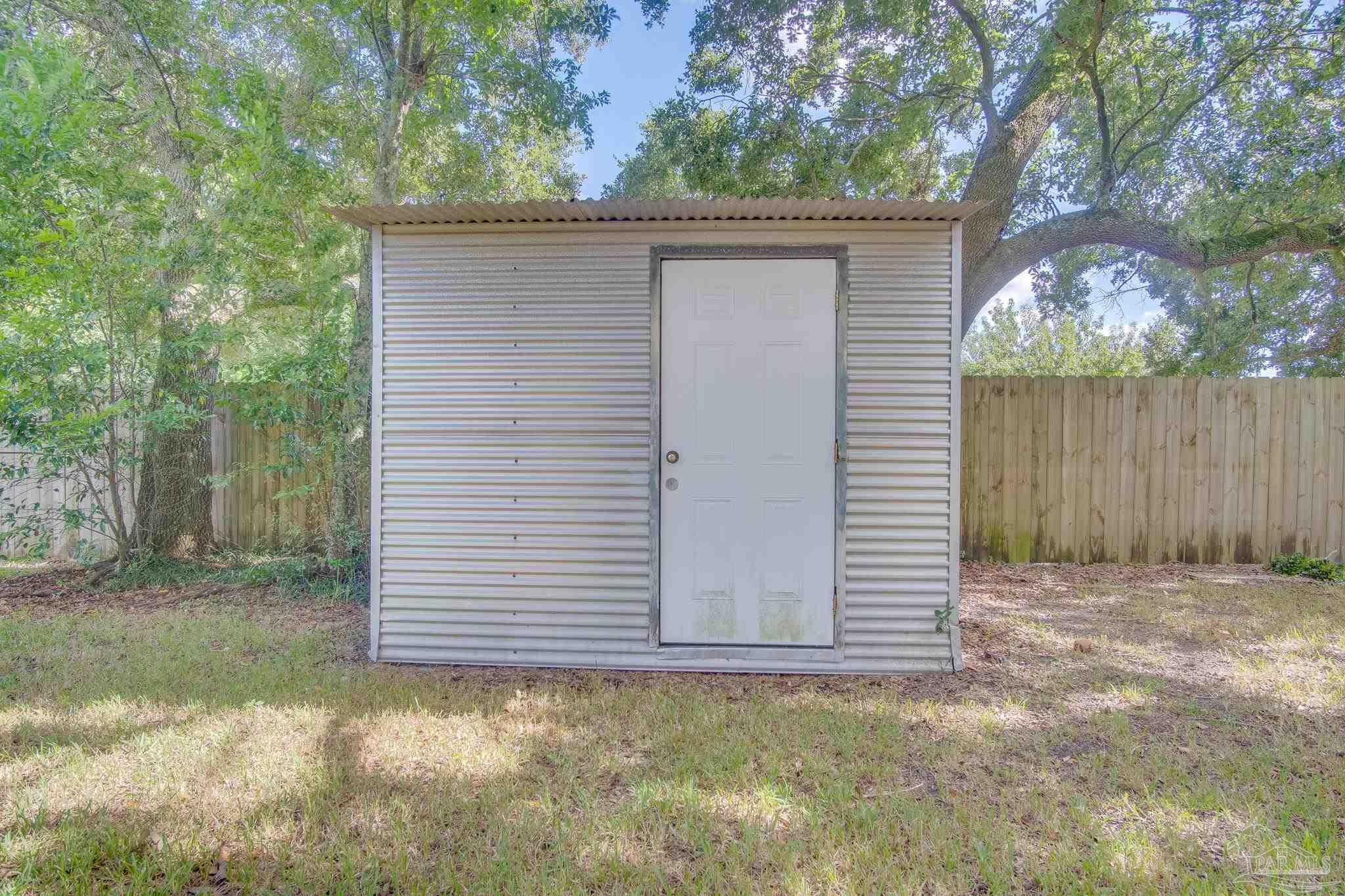 3371 Wellington Road Pensacola, FL 32504 - Photo 36 of 39
