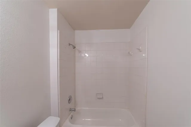 $2,050 | 5705 Broken Spur, McKinney, TX 75070