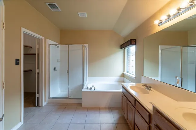 $2,050 | 5705 Broken Spur, McKinney, TX 75070