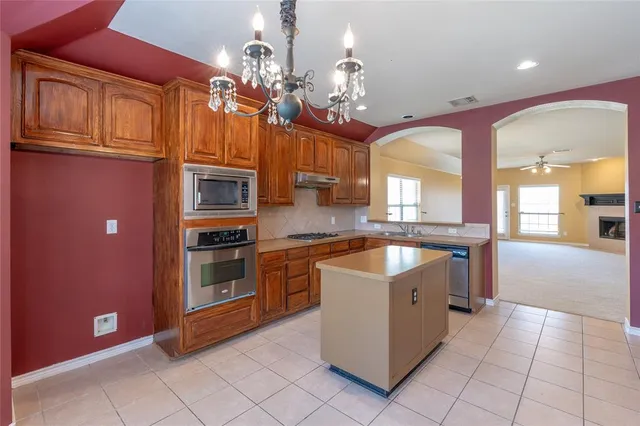 $2,050 | 5705 Broken Spur, McKinney, TX 75070