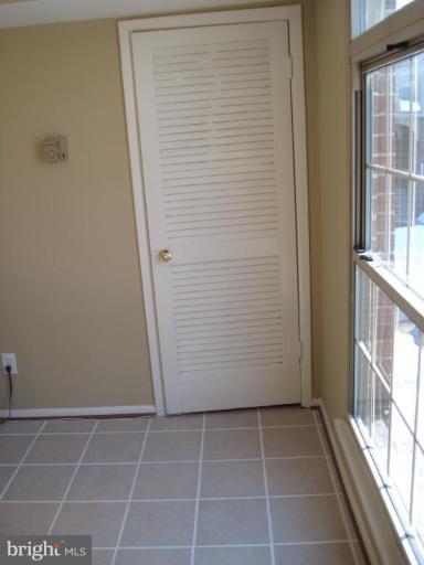 8302 Tobin Road, Unit 24 Annandale, VA 22003 - Photo 5 of 25 Breakfast Area