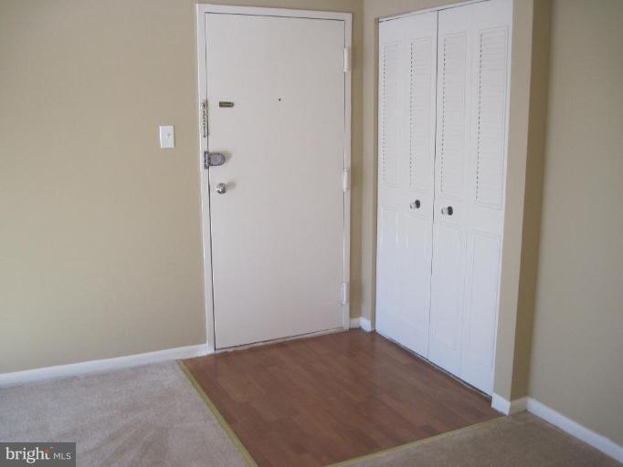8302 Tobin Road, Unit 24 Annandale, VA 22003 - Photo 7 of 25 Entrance / Foyer