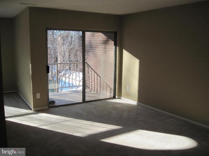 8302 Tobin Road, Unit 24 Annandale, VA 22003 - Photo 9 of 25 Living Room #2
