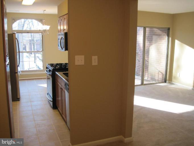 8302 Tobin Road, Unit 24 Annandale, VA 22003 - Photo 10 of 25 Kitchen/Living Room