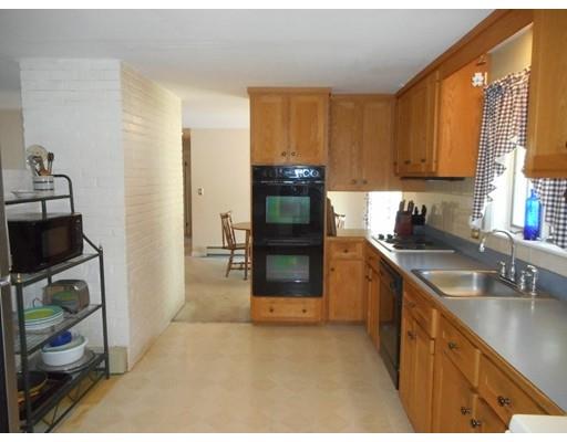 5 Dondi Road Beverly, MA 01915 - Photo 7 of 19