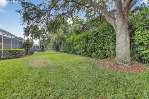 $395,000 | 10612 Royal Caribbean Circle, Boynton Beach, FL 33437