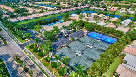 $395,000 | 10612 Royal Caribbean Circle, Boynton Beach, FL 33437