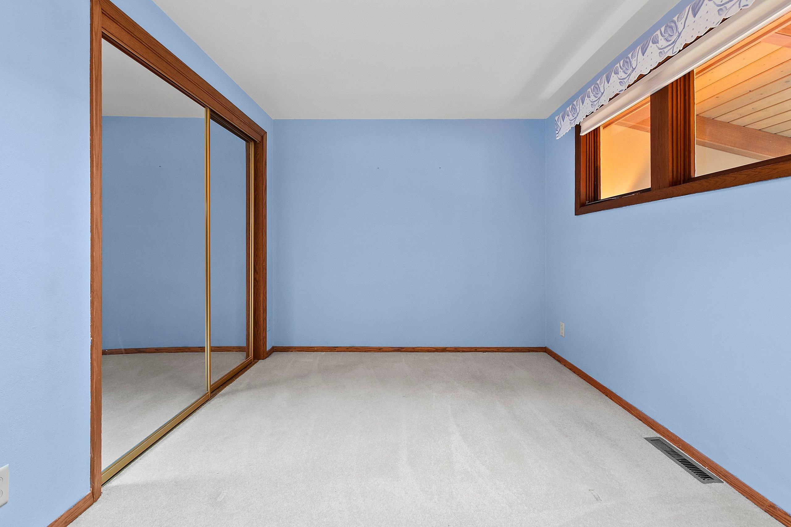 5531 Long Court Appleton, WI 54914 - Photo 26 of 60