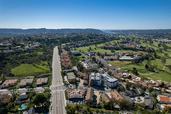 $749,900 | 3004 La Costa Avenue, Unit B, Carlsbad, CA 92009