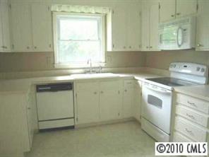 3200 Goneaway Road Charlotte, NC 28210 - Photo 2 of 8 Gallery Image 2