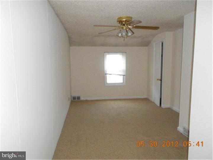 232 West Chelton Road Brookhaven, PA 19015 - Photo 10 of 15 Bedroom - Main