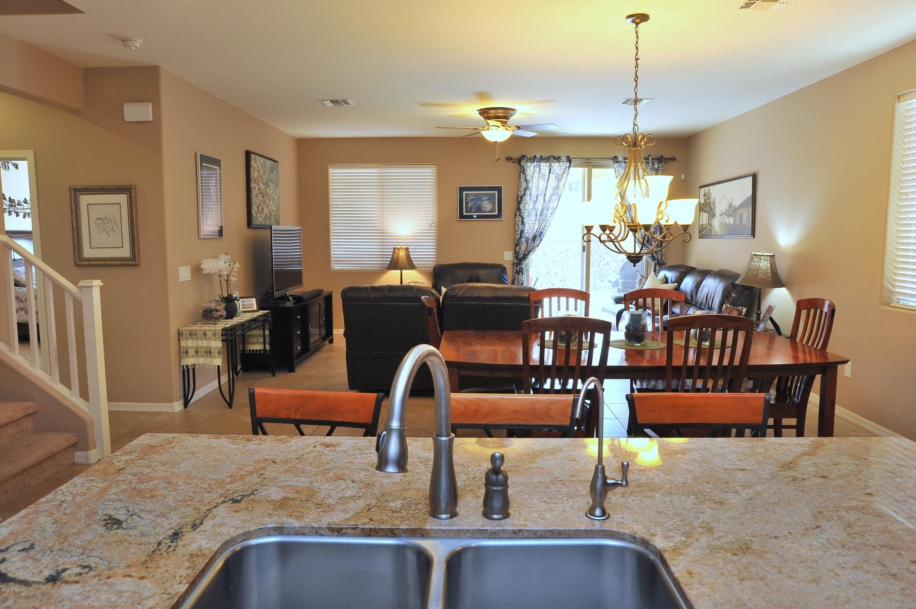 250 East Sycamore View Road Vail, AZ 85641 - Photo 8 of 42 Gallery Image 8