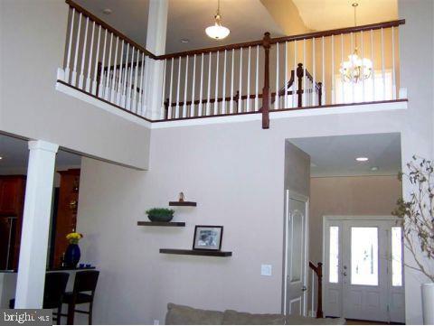 143 Commodore Road Manahawkin, NJ 08050 - Photo 3 of 11 Gallery Image 3
