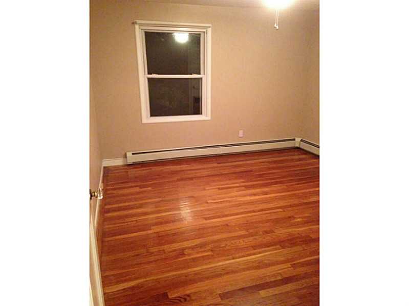 250 Woodhaven Road Pawtucket, RI 02861 - Photo 4 of 8 Bedroom.