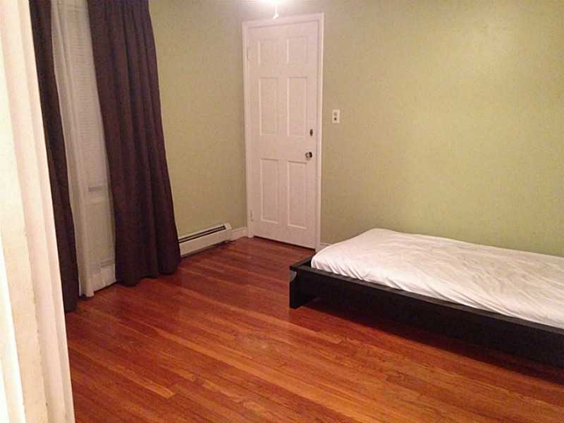 250 Woodhaven Road Pawtucket, RI 02861 - Photo 5 of 8 Bedroom.