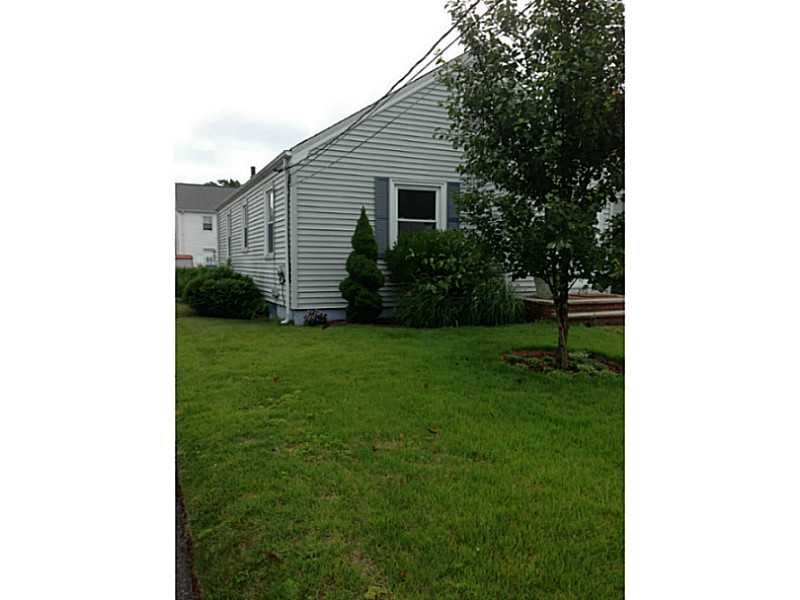 250 Woodhaven Road Pawtucket, RI 02861 - Photo 7 of 8 Exterior Back.