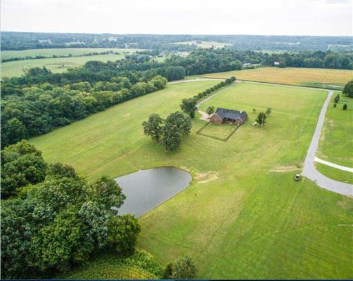 7768 Webster Road White House, TN 37188 - Photo 2 of 30