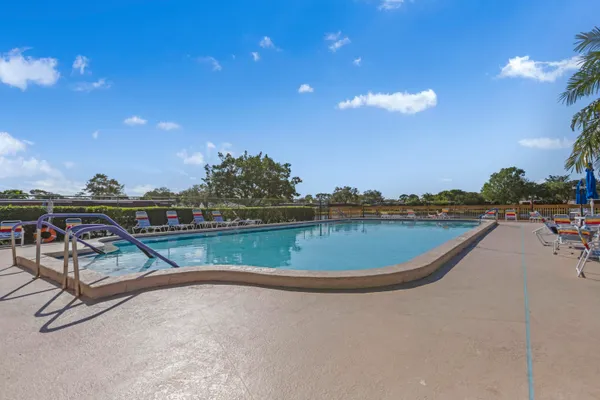 $2,500 | 857 Worcester B Ln Lake, Unit B, Lake Worth, FL 33467
