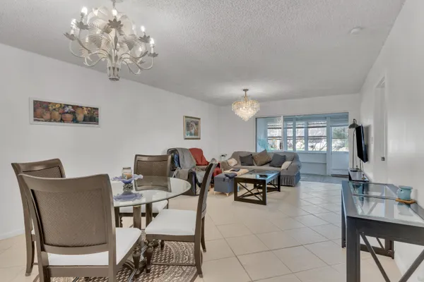 $2,500 | 857 Worcester B Ln Lake, Unit B, Lake Worth, FL 33467