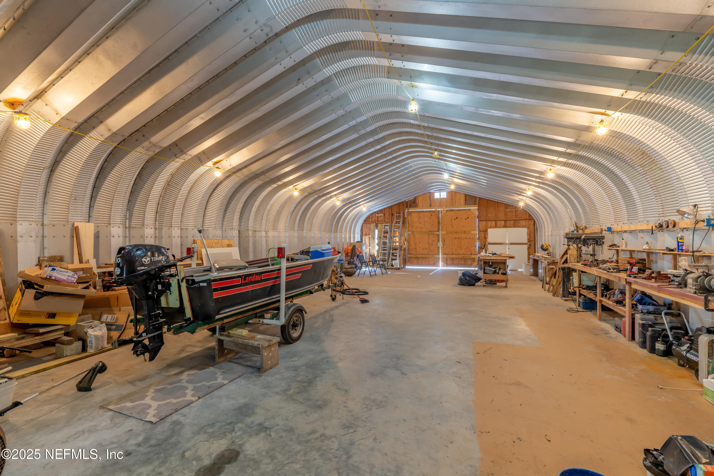 8048 County Line Road Melrose, FL 32666 - Photo 13 of 40 a view of gym