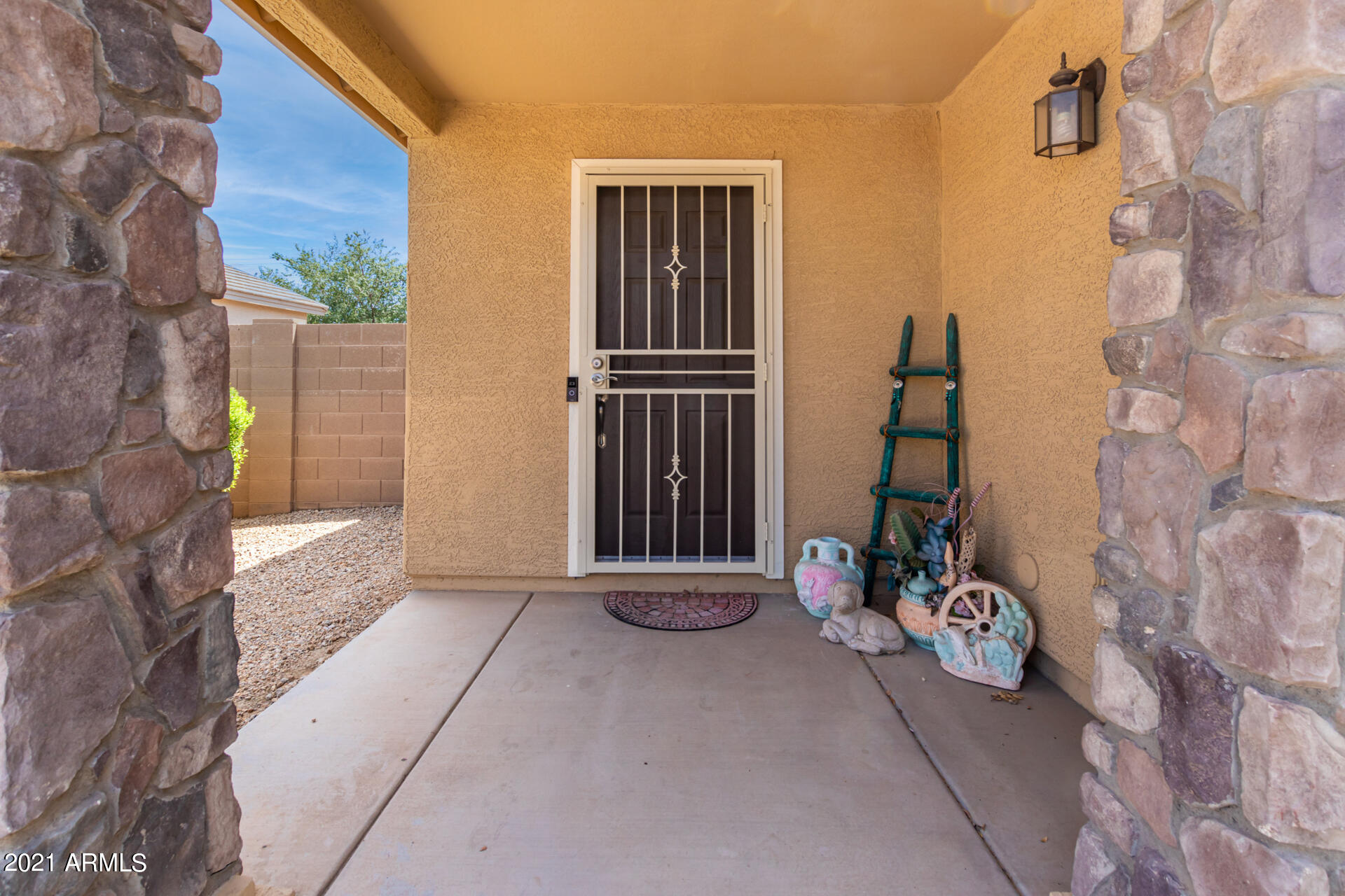 15021 West Wethersfield Road Surprise, AZ 85379 - Photo 2 of 19 02-Wethersfield