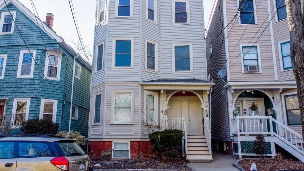 39 Regent Street, Unit 3 Cambridge, MA 02140 - Photo 3 of 20