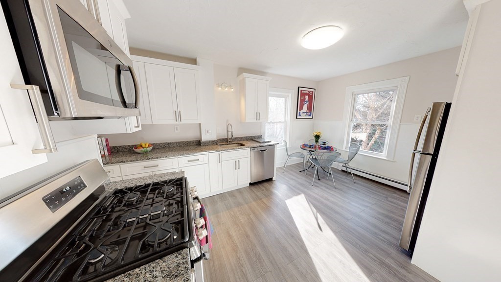 39 Regent Street, Unit 3 Cambridge, MA 02140 - Photo 9 of 20