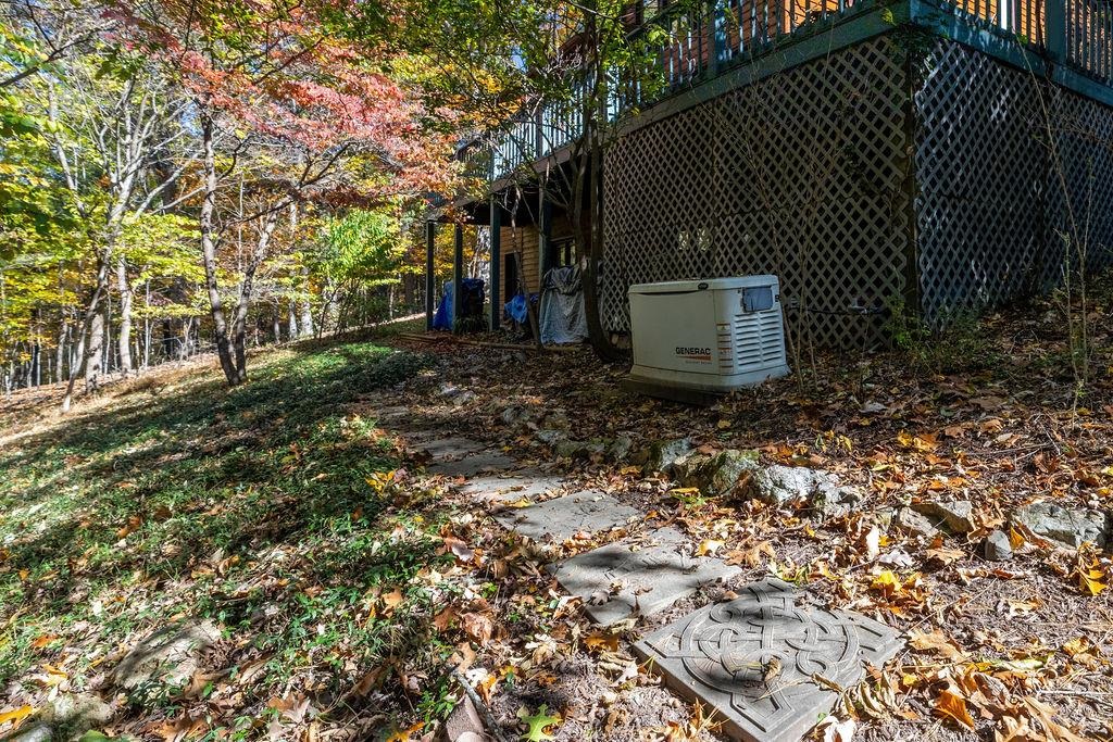 891 Union Church Road Churchville, VA 24421 - Photo 12 of 21 a backyard of a house with lots of green space