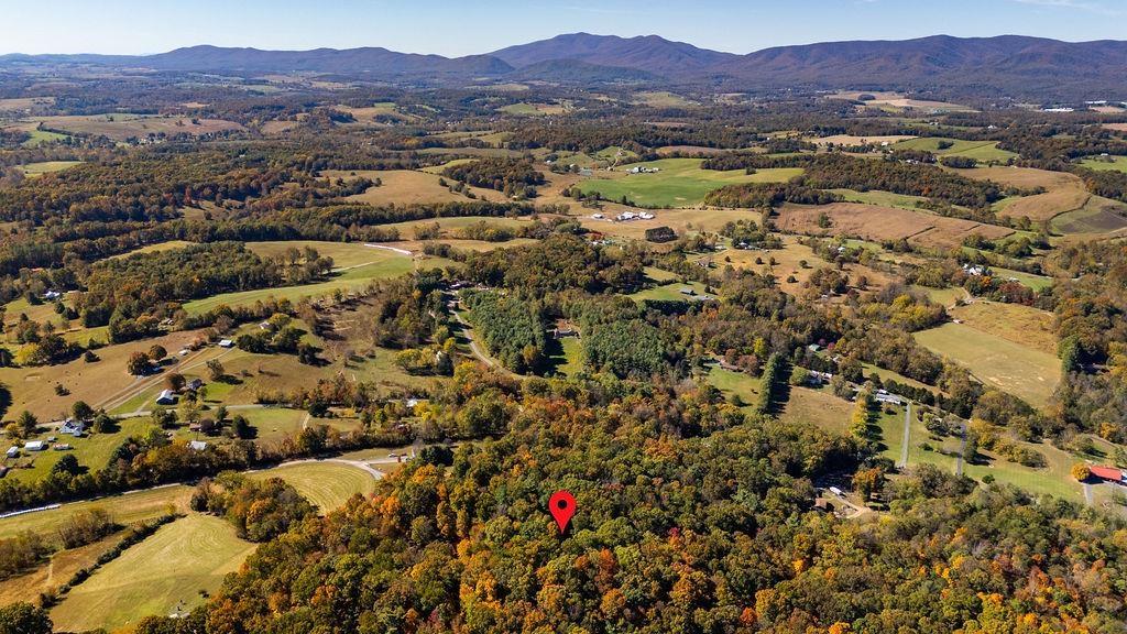 891 Union Church Road Churchville, VA 24421 - Photo 20 of 21 a view of city and mountain